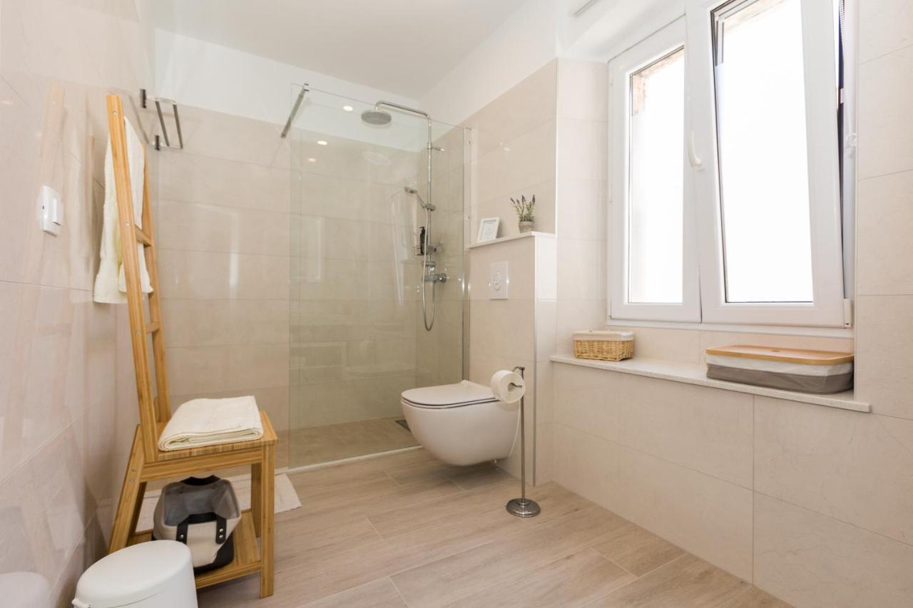 Liberty Town Center Room دوبروفينك المظهر الخارجي الصورة