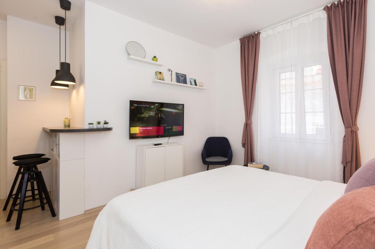 Liberty Town Center Room دوبروفينك المظهر الخارجي الصورة